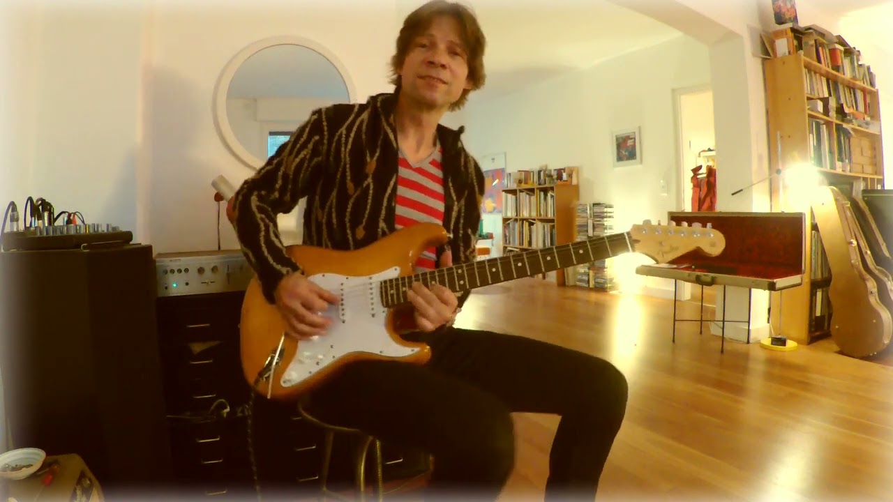 2013 Fender Custom Shop Stratocaster Custom Deluxe (w/ Abigail Ybarra pickups!), Flametop