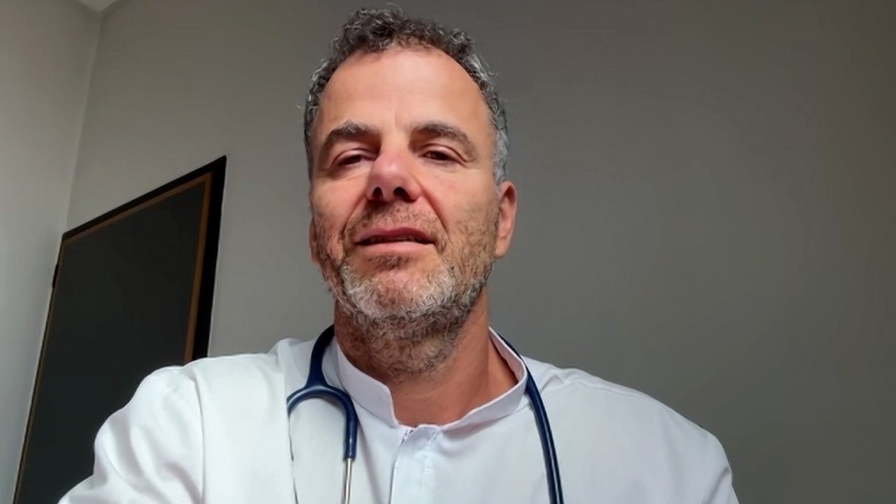 El doctor Facundo Pereyra llega a Montevideo con 