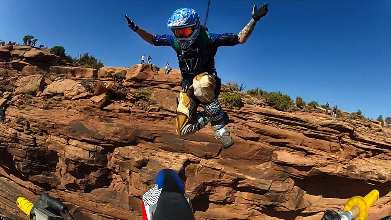 GoPro: Moto BASE Jump