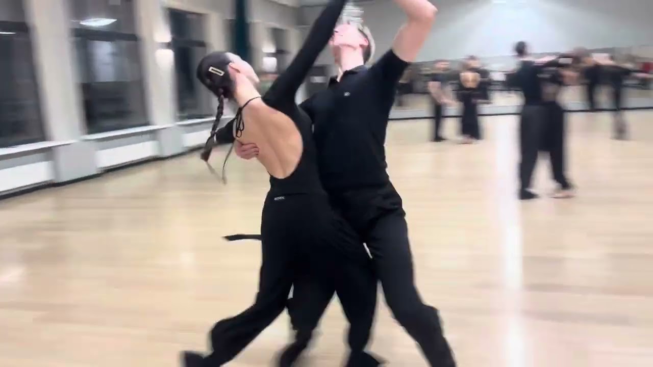 Роман и Екатерина - медленный фокстрот 😍 #dance #dancerlife #dancevideo #dancesport #slowfoxtrot 