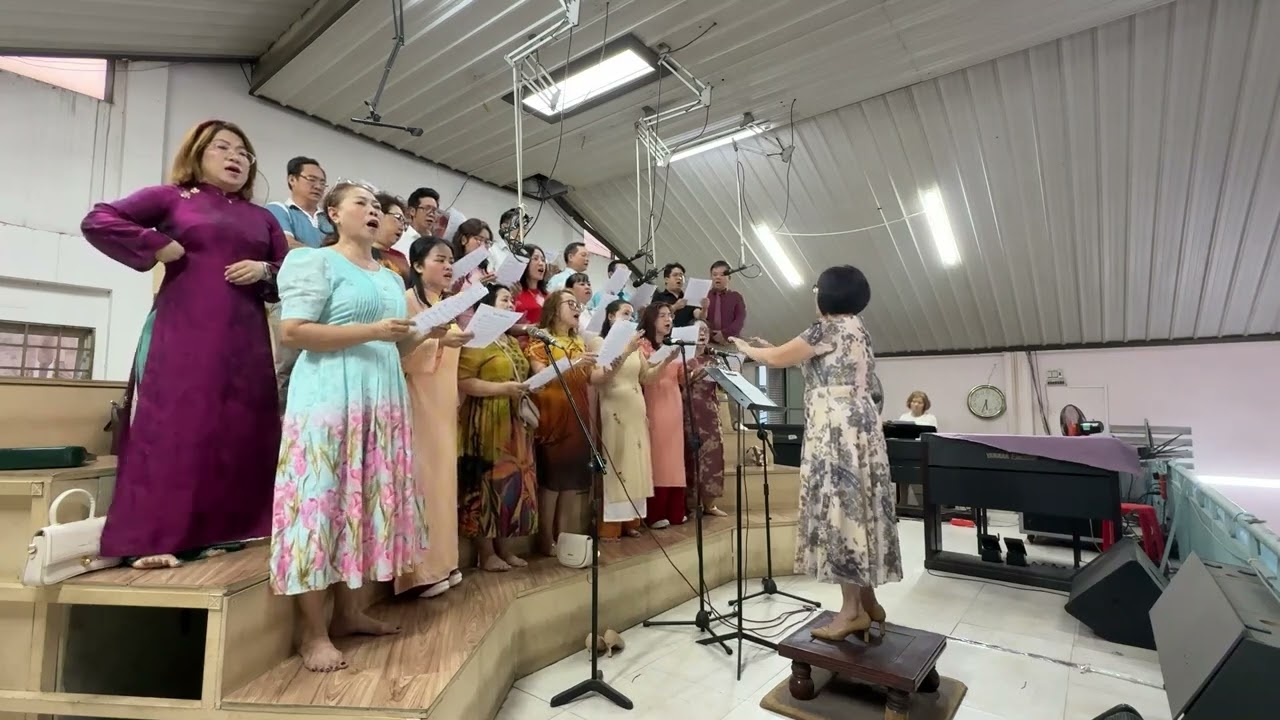 LÊN ĐỀN THÁNH - LM THÁI NGUYÊN | Ca Đoàn Cecilia | Gx. thái hòa