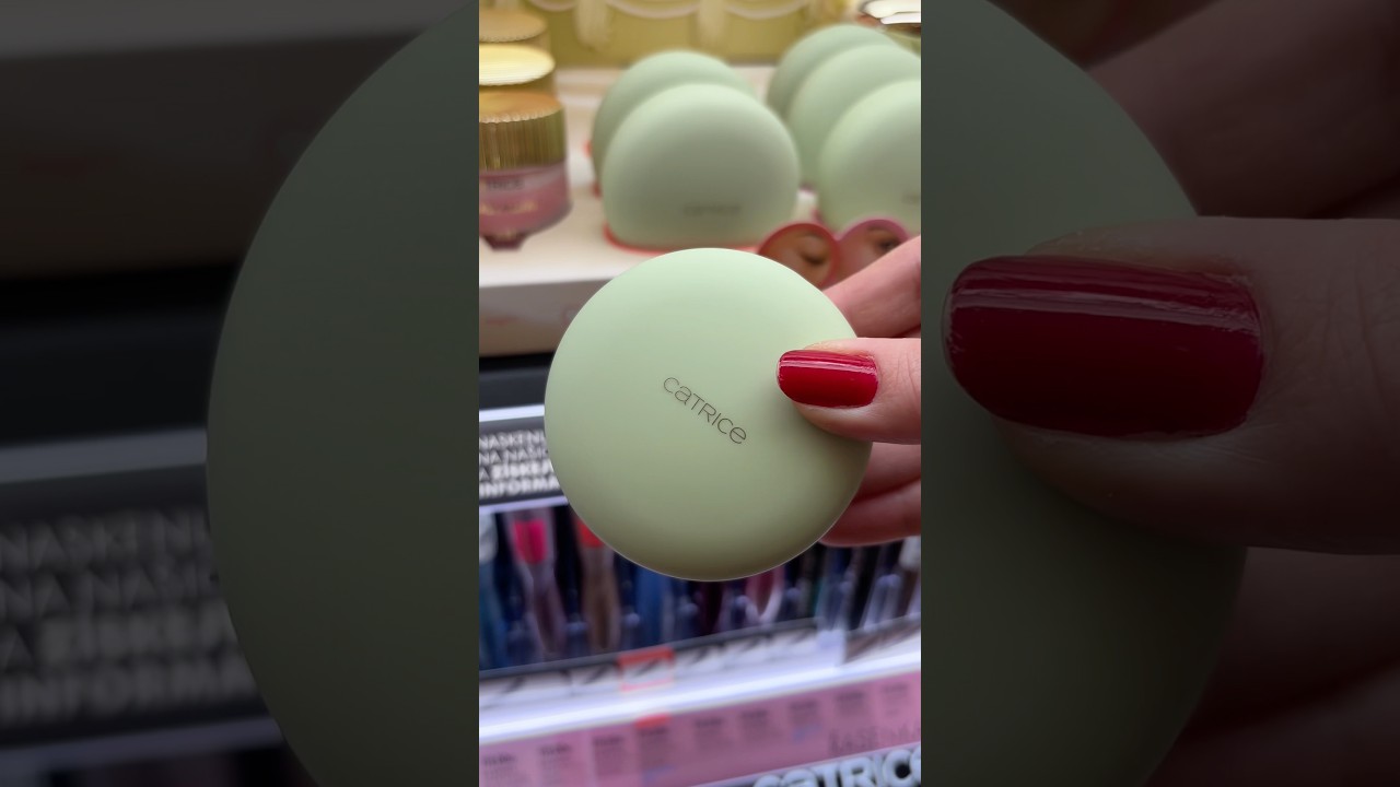 Pistachio Catrice.💚 #catrice #catricecosmetics #novinky #drogerie #limitededition #neuheiten #blush