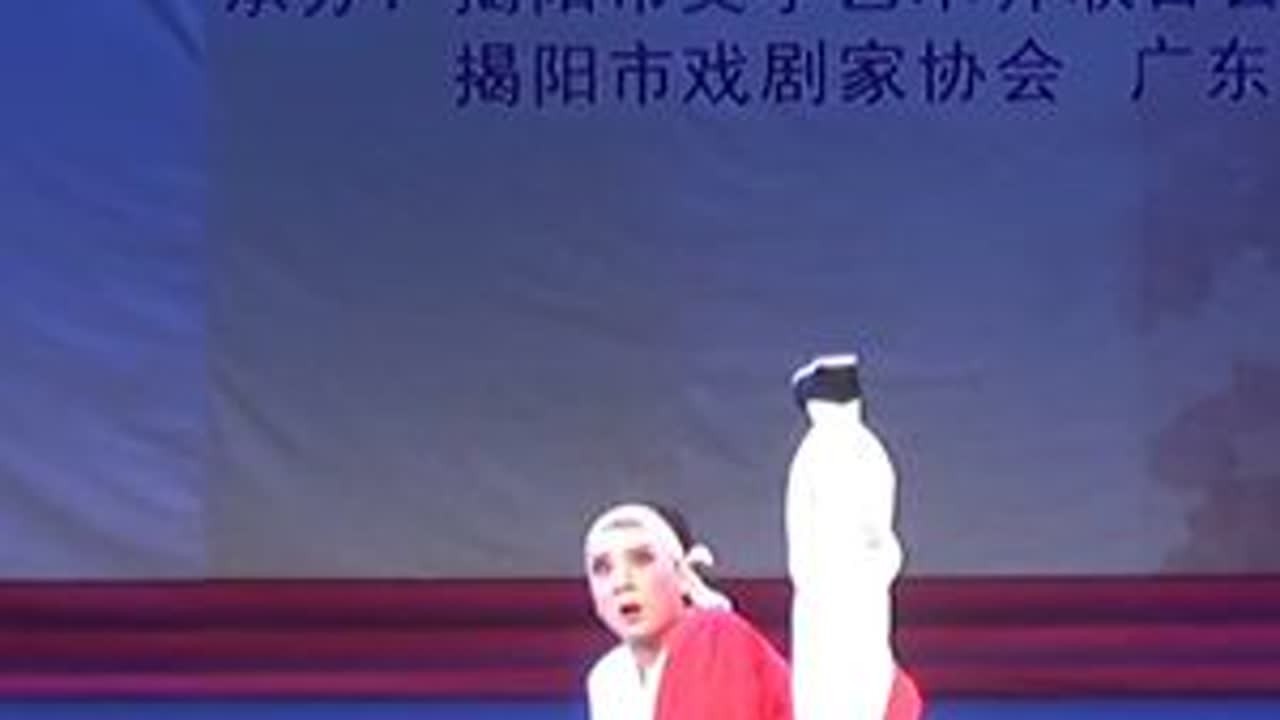 刑审一折到今天整整已是六年了！每每看这段还是会哭，记得这掌声，便对得起时光！时刻保持对自己的不满意，才能成为更优秀的你！