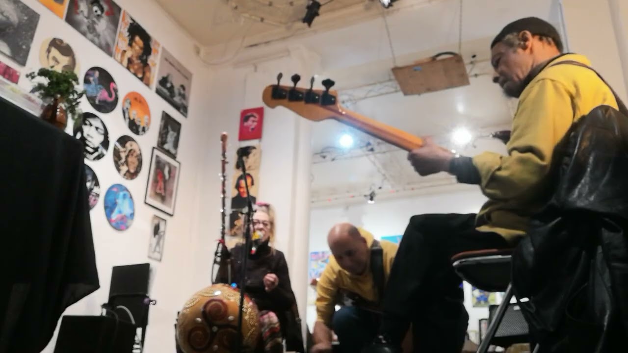 Fever (Cooley-Blackwell) Tiphenn, Ivan and Tommie. Paris 25 12 2025 Echomusée de la Goutte d’or.