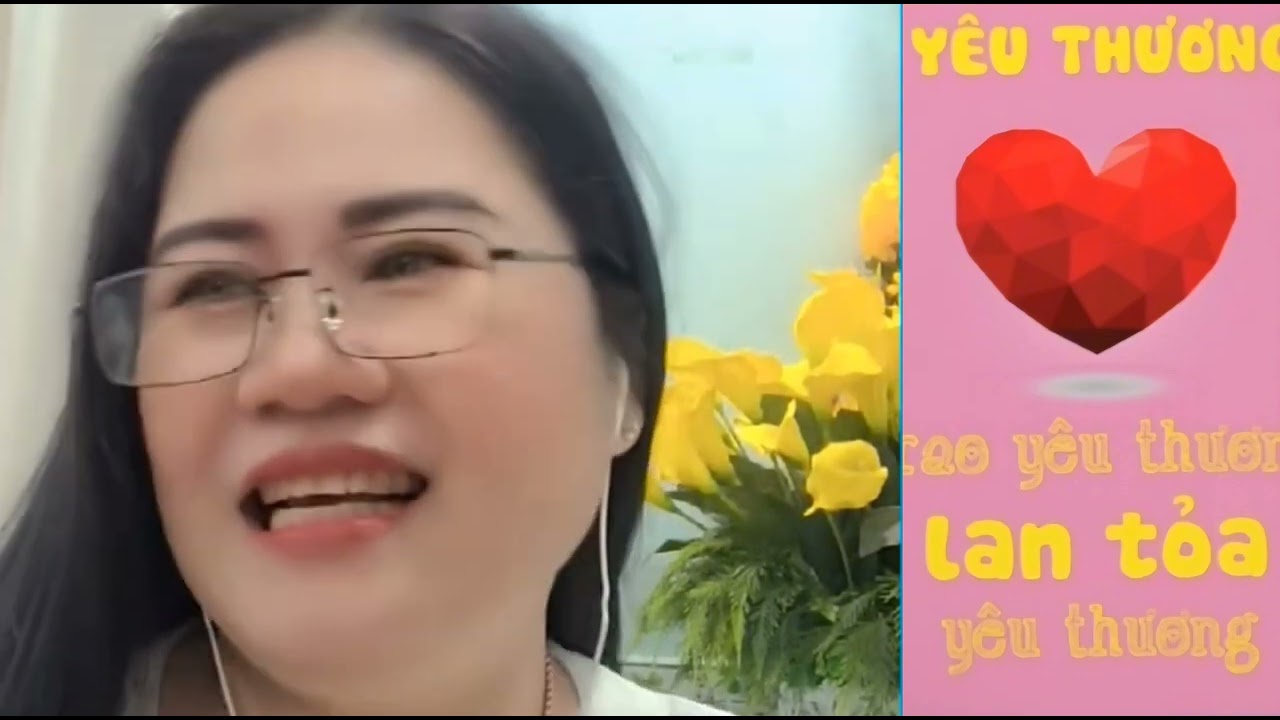 KIỀU HOA LÁ  THẮM HÀI HƯỚC CÀ KHỊA  VUI VẺ KHÔNG QUẠU