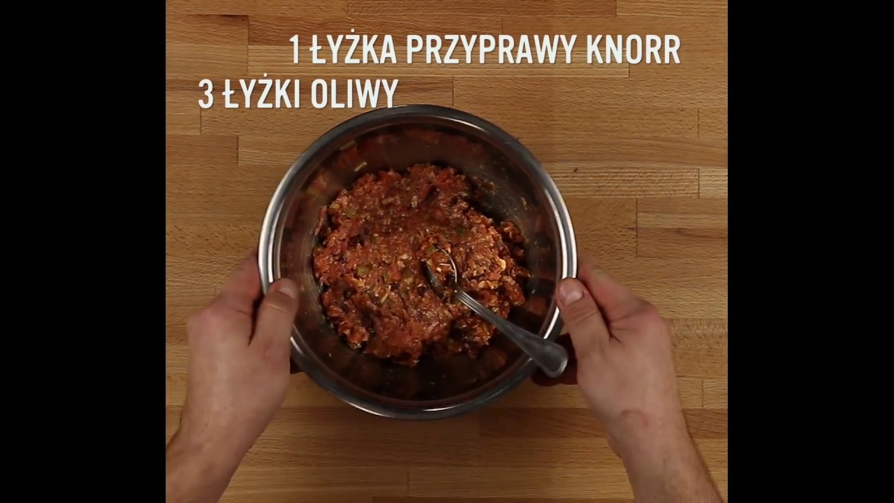 Pieczona karkówka z mięsem mielonym po włosku - jak je zrobić? | Przepisy.pl