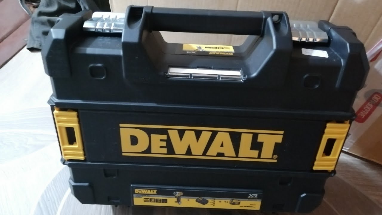 Импульсный гайковерт DeWALT DCF901P1 XTREME Subcompact, 5 Ач, 12В DCF901P1, непредвзятый обзор