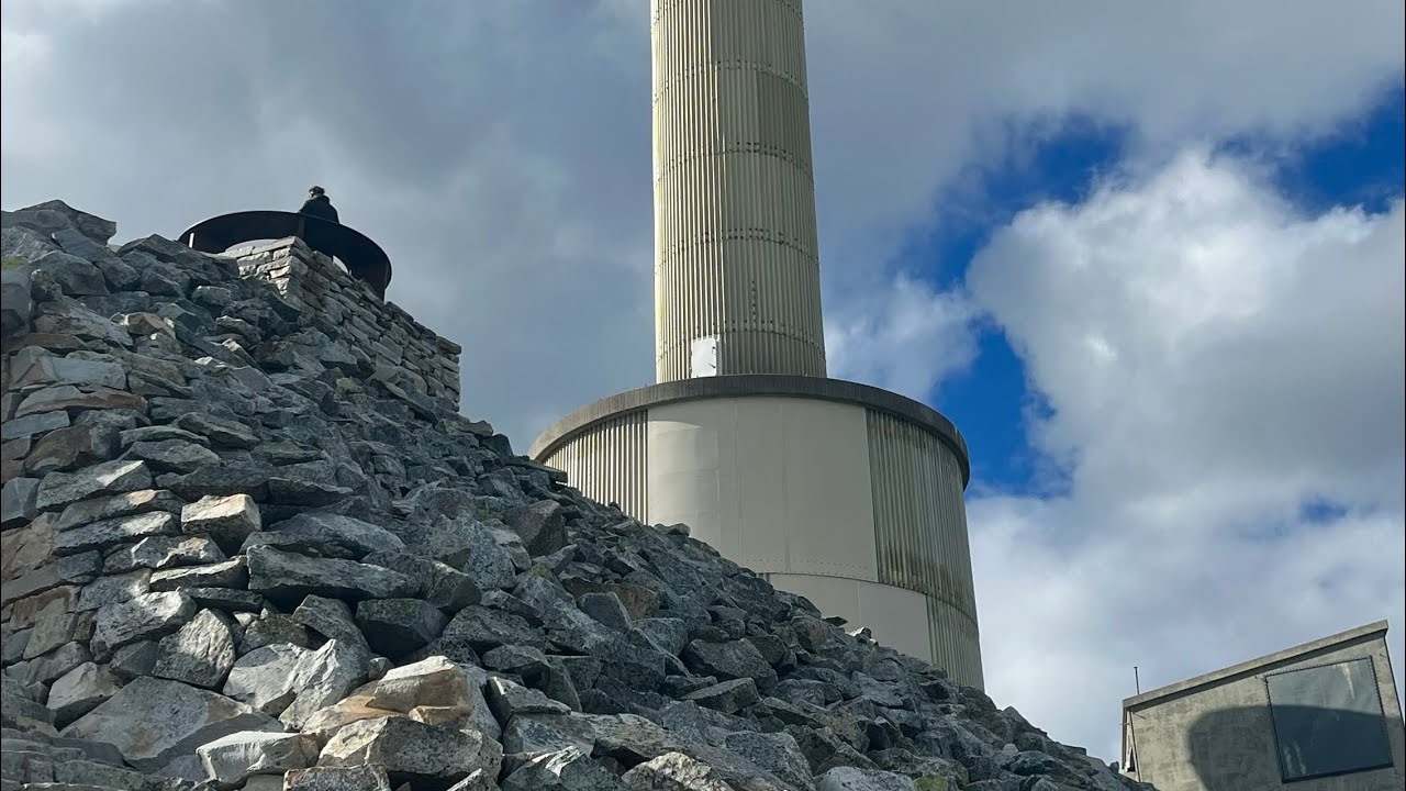 Gaustatoppen. Mountain hike with Husky. Telemark, Norway.