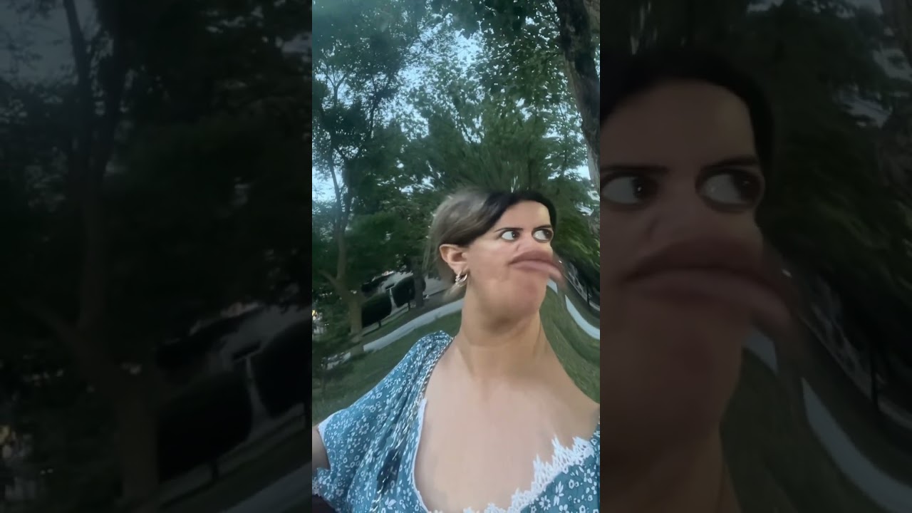 Qadınlar iç ses parkda😂