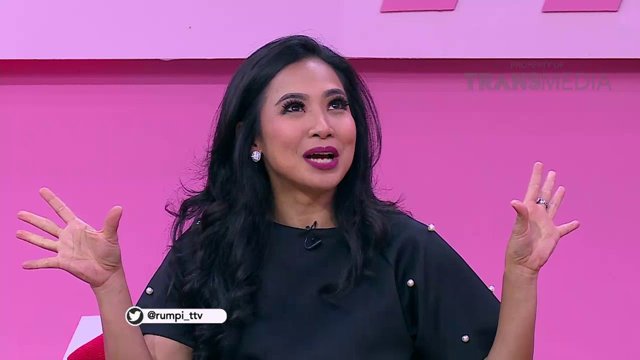 RUMPI - Nova Pura-Pura Tidak Mendengar Saat Anak Tanya Soal Ayah (21/12/17) Part 1
