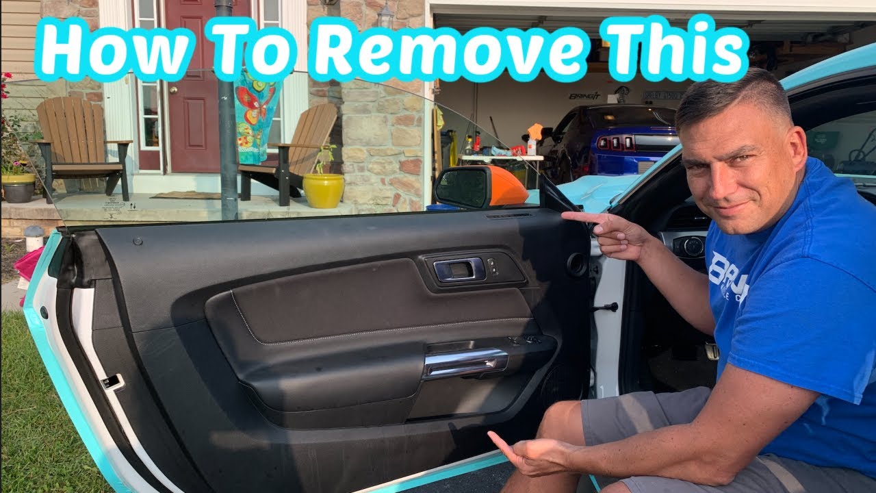 Как снять дверную панель на вашем Mustang S550