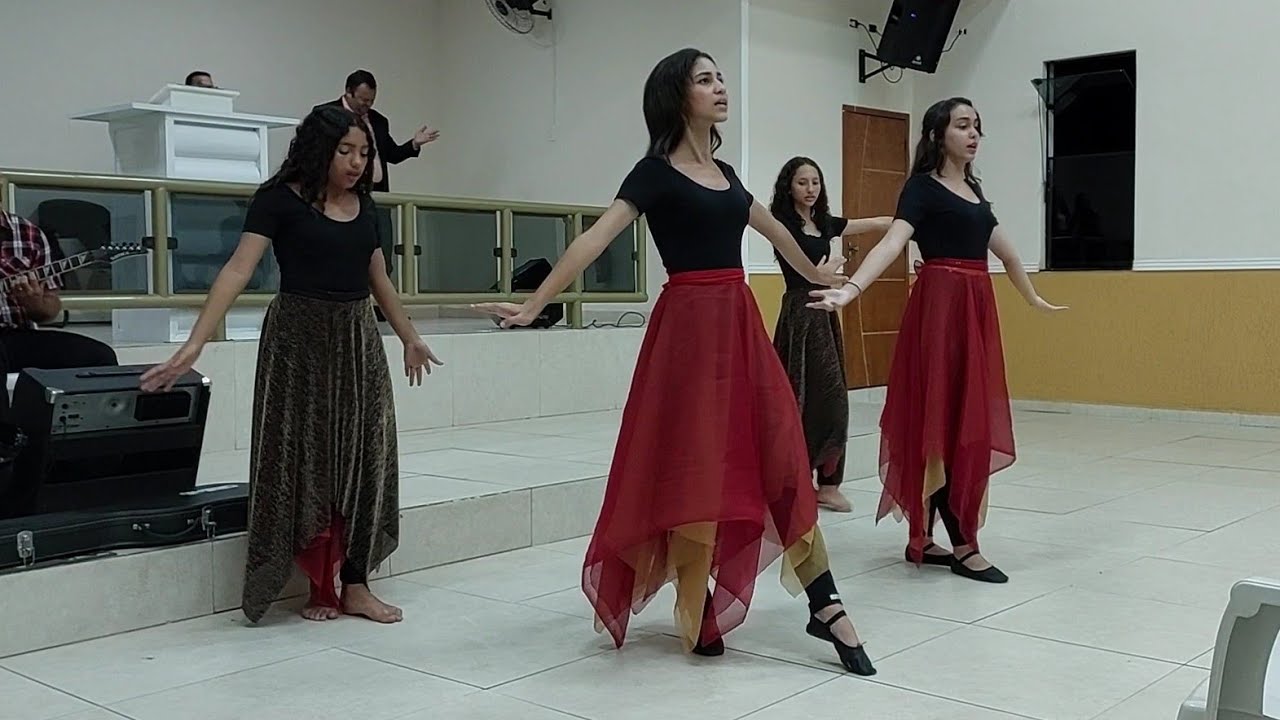 - Coreografia Grupo Kadosh Ministração Yeshua Fernandinho Espontâneo!