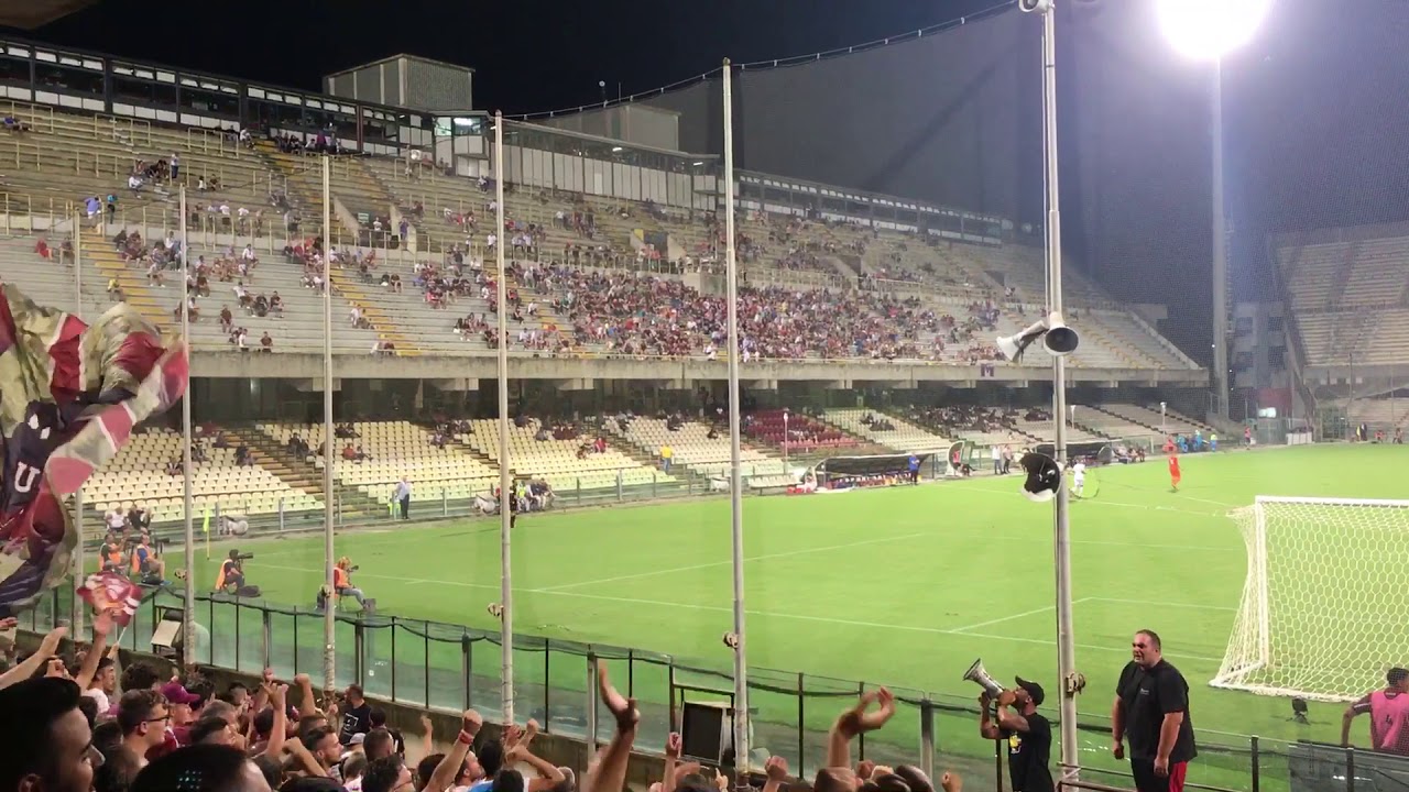 Salernitana Rezzato coro..e la vita è bella!! G4E