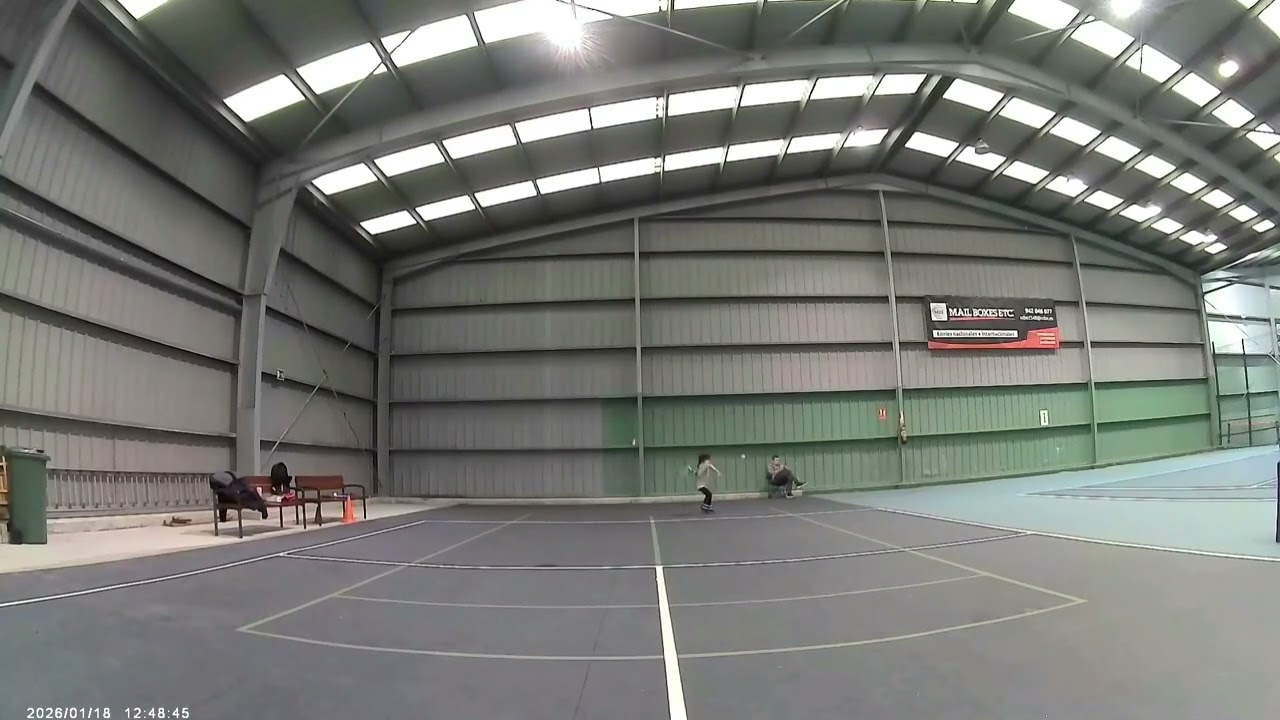 leo training strong forehand 💪