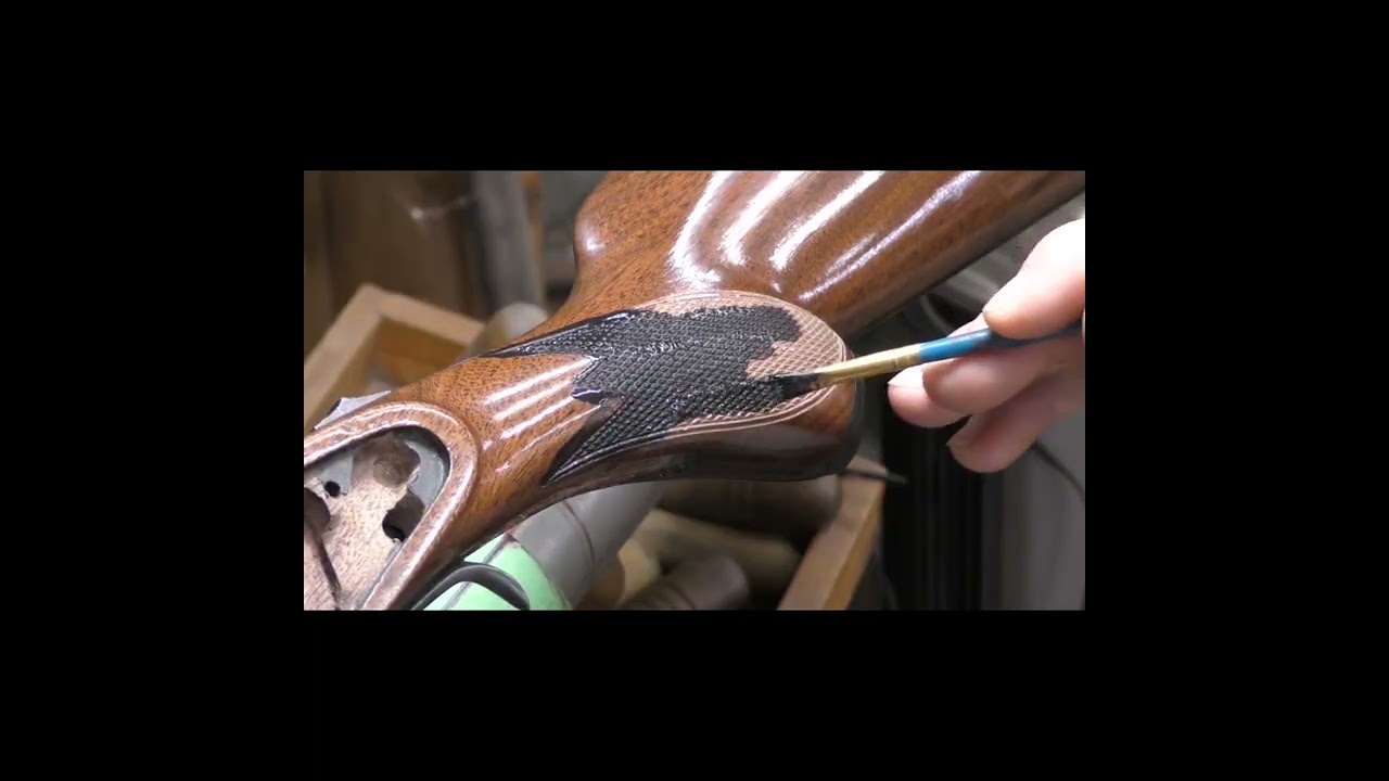E 015 (final) Restoring an old Essex double gun.