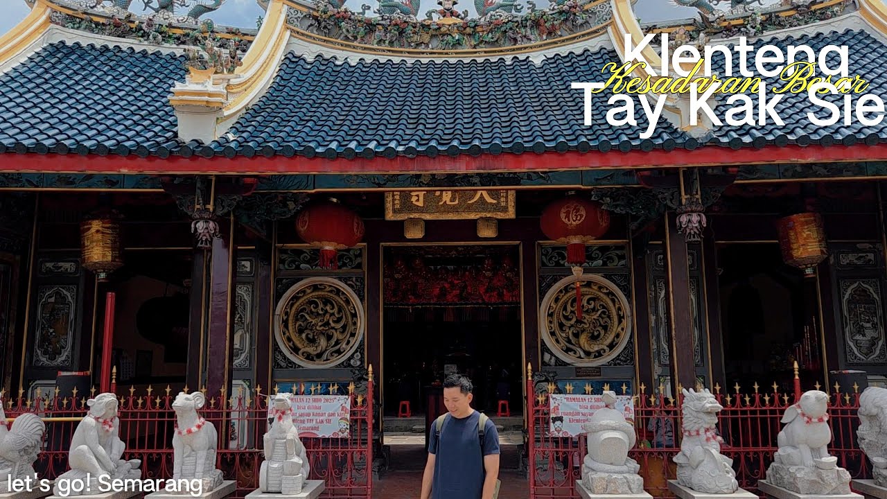 SEMARANG'S SPIRITUAL HEART:  SECRETS OF TAY KAK SIE TEMPLE