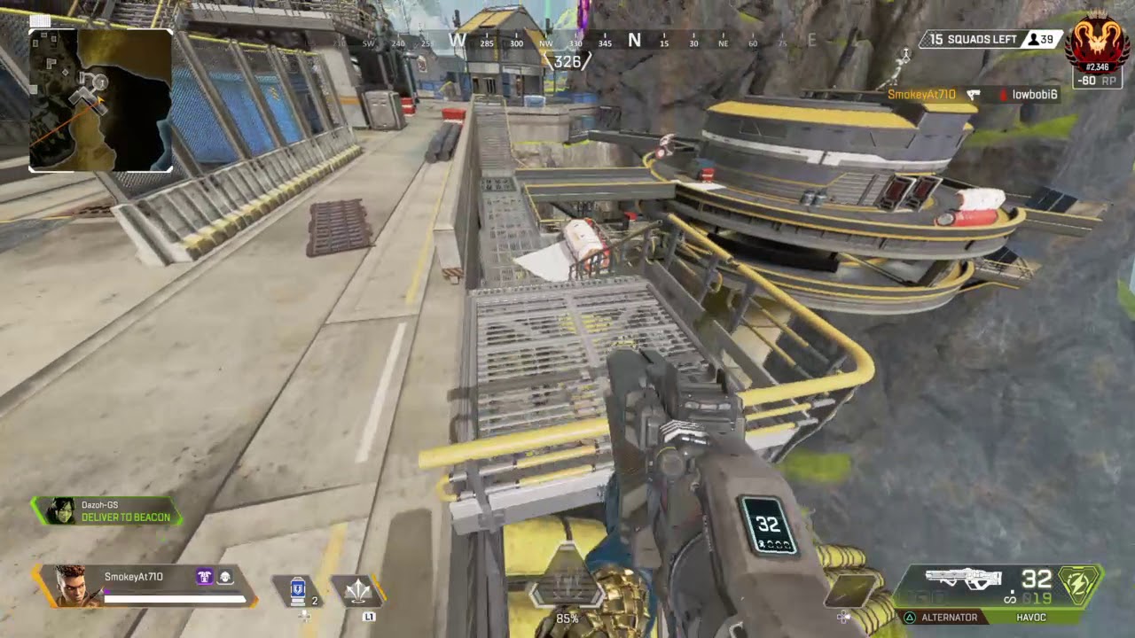 Big brain plays Apex Legends