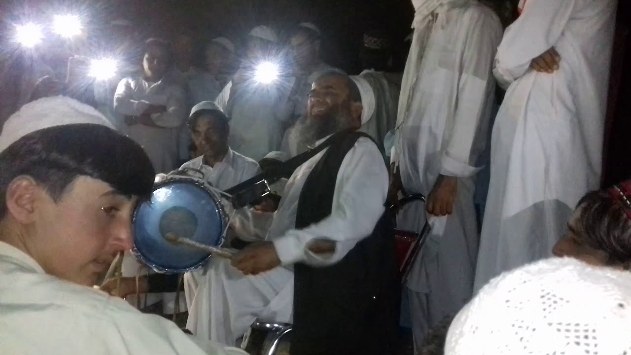 Majeed Gull New funny Song video Gurguri Pashto Songs