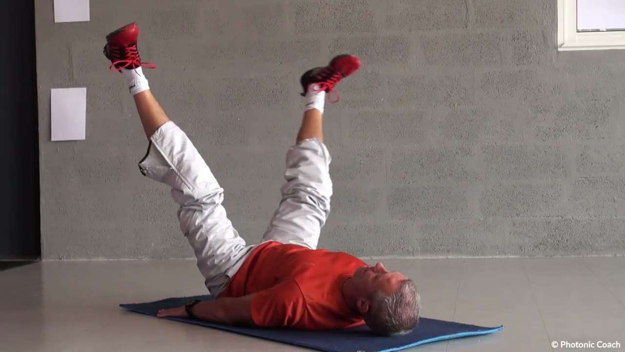 Ex 12   Tapis de Gym   Relevés de bassin avec mouvements circulaires dans l’autre sens