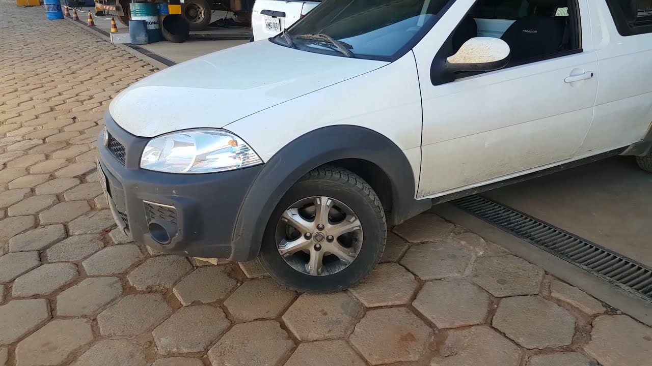 STRADA FREEDOM E OS PNEUS PIRELLI SCORPION ARO 14.