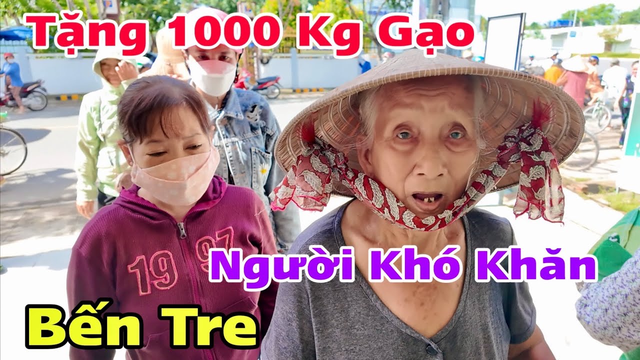 Tặng 1000 Kg Gạo Tại Bến Tre Đến Người Khó Khăn Từ Tấm Lòng Mẹ Chị Nguyệt Và Cô Thu Khương Nhựt Minh