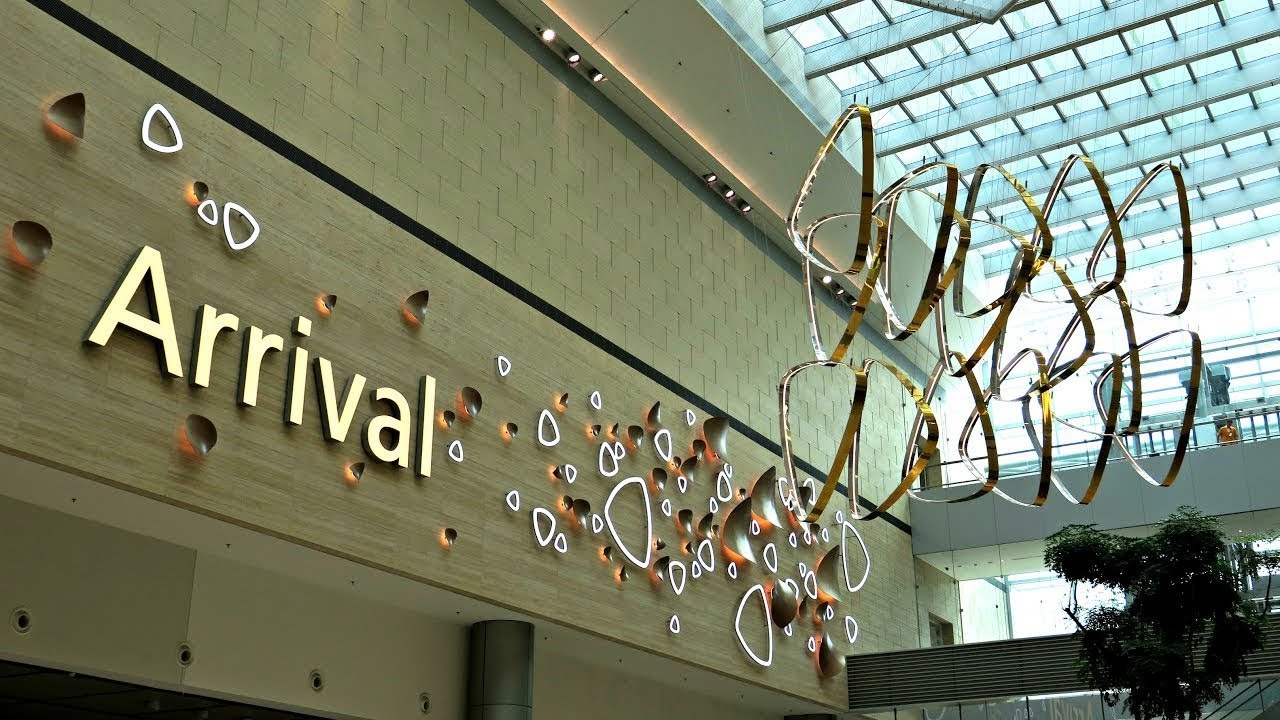 Changi Airport T4 to T2 & MRT l How to take the MRT from Changi Airport Terminal 4