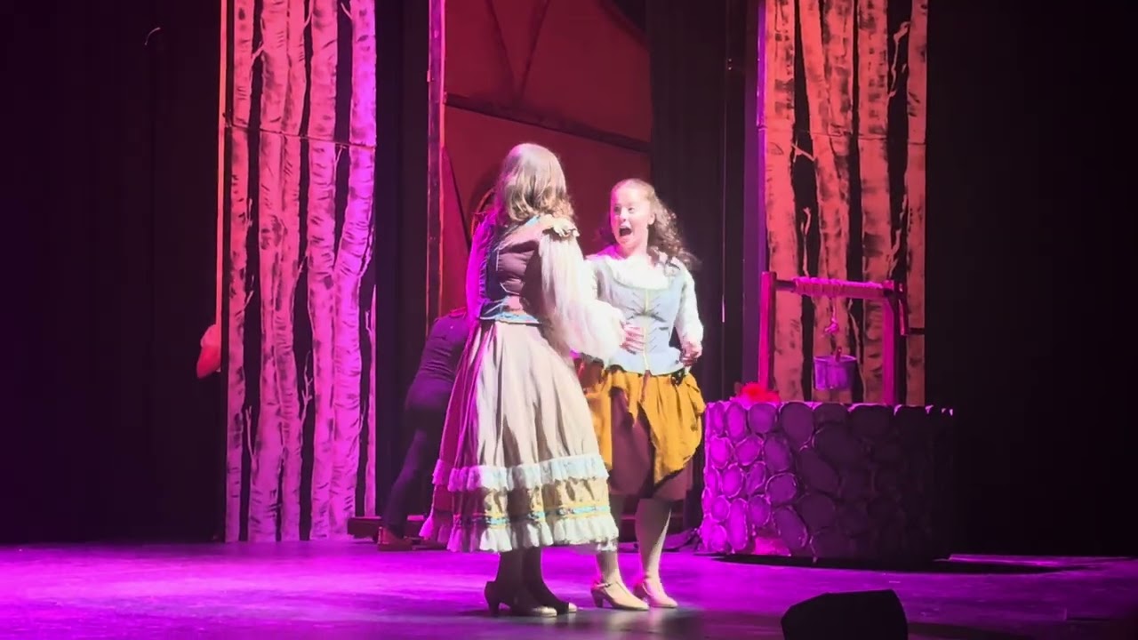 Liv Keslin - Impossible, Cinderella @ Point Theater