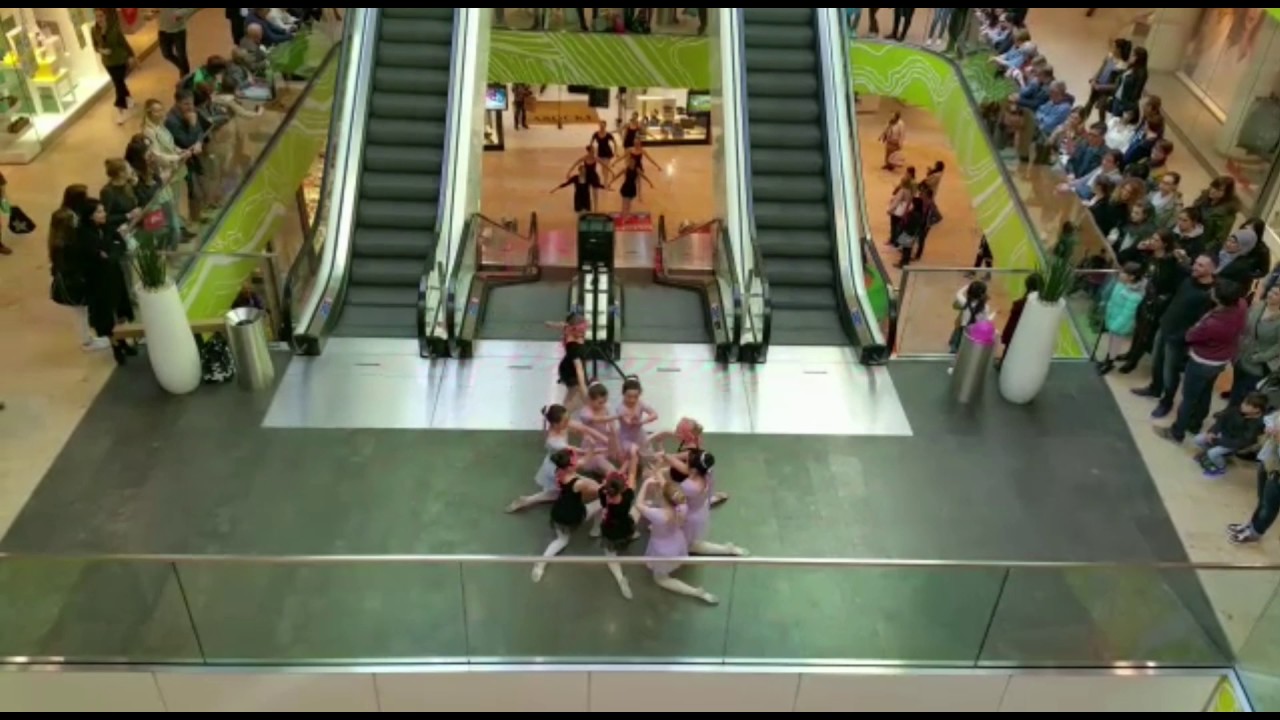 FLASHMOB Klassisches Ballett | Steps Dance Studios Koblenz