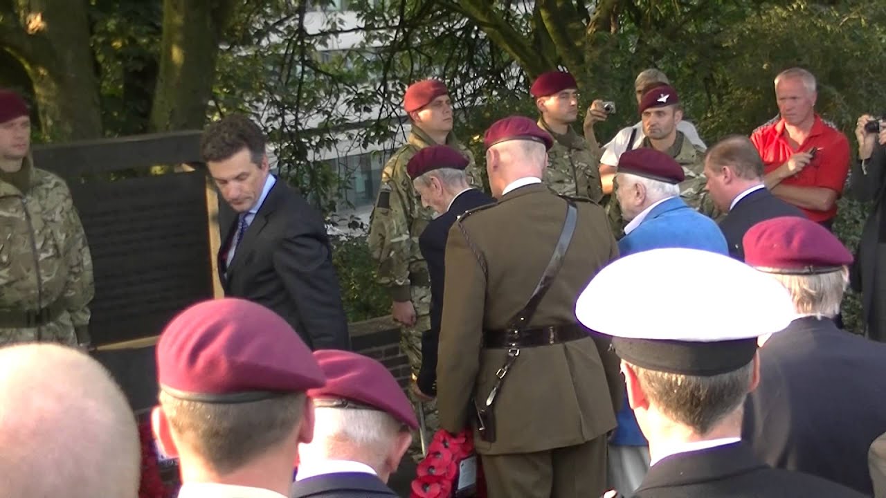 Wreath laying by Arnhem veterans at the John Frost bridge - 70th commemoration Battle of Arnhem