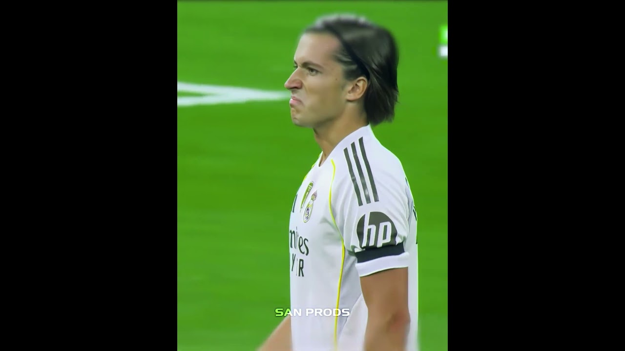 Vinicius Ignores Carreras 🤔
