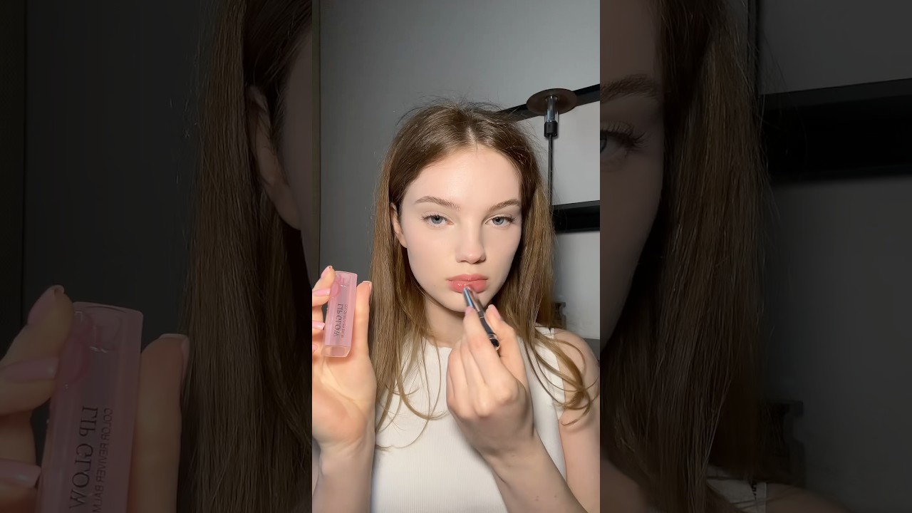 А что у вас в косметичке?💄 #shortvideo #макияж #анюша