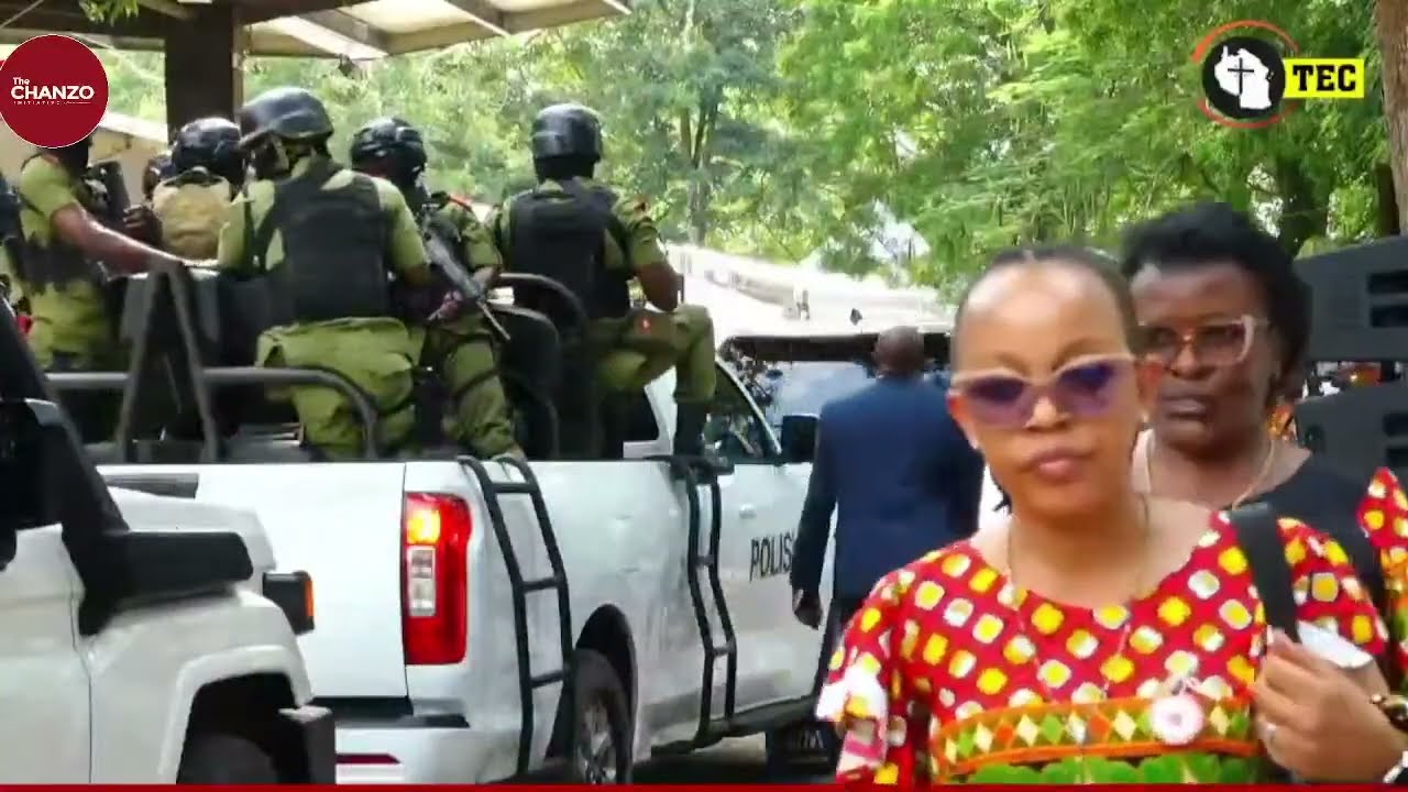 Kadinali Protase Rugambwa Akiongoza Ibada ya Buriani ya Kadinali Pengo