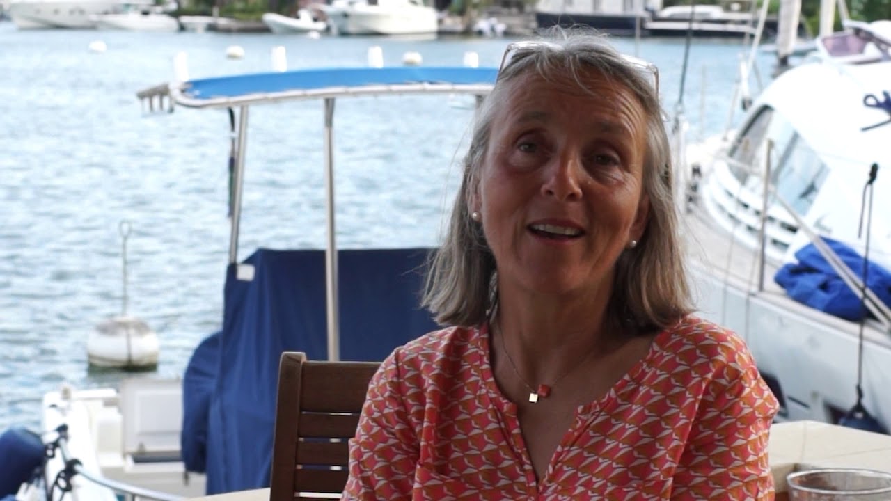 Merci Monsieur Spoerry - ARCHITECTOPIES, Habiter le Var en vacances