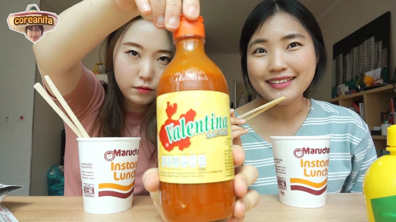 2 coreanas probando maruchan con salsa valentina y jugo de limon│coreanita