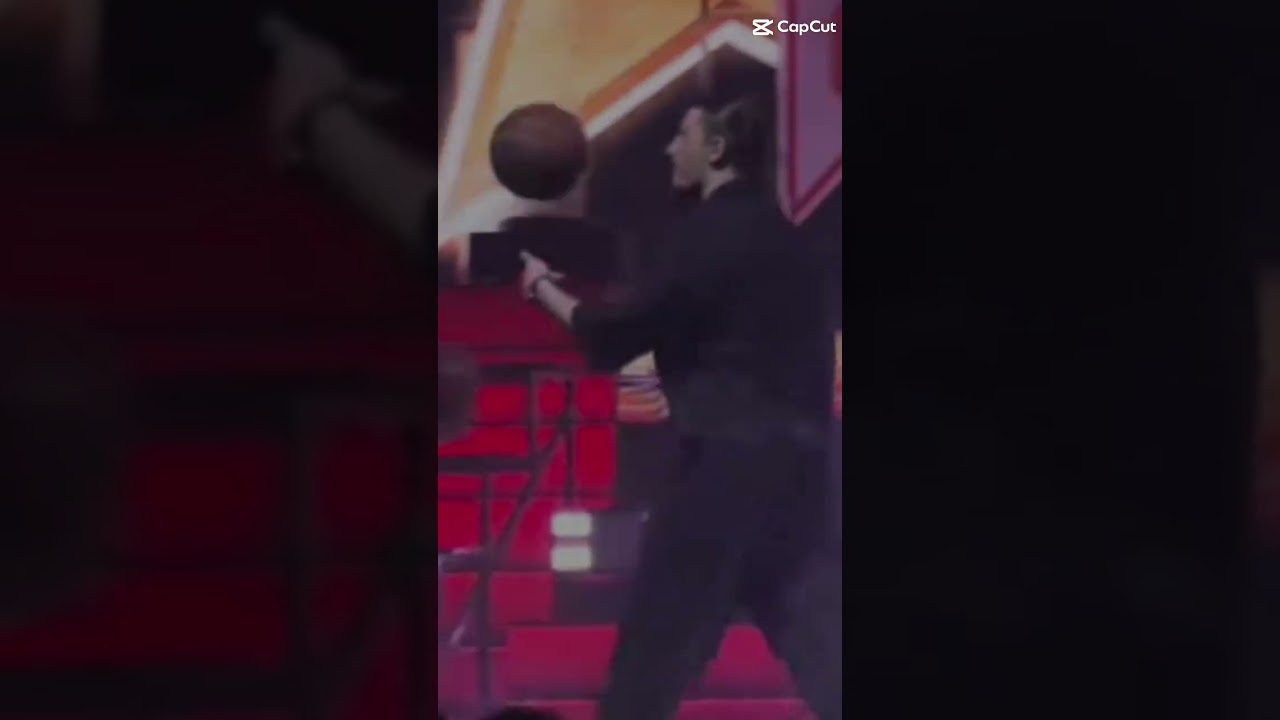 Le p'tit d&eacute;hanch&eacute; au d&eacute;but l&agrave; !!🤭🤭🤩🤩😍😆 #pierregarnier #edit #shorts