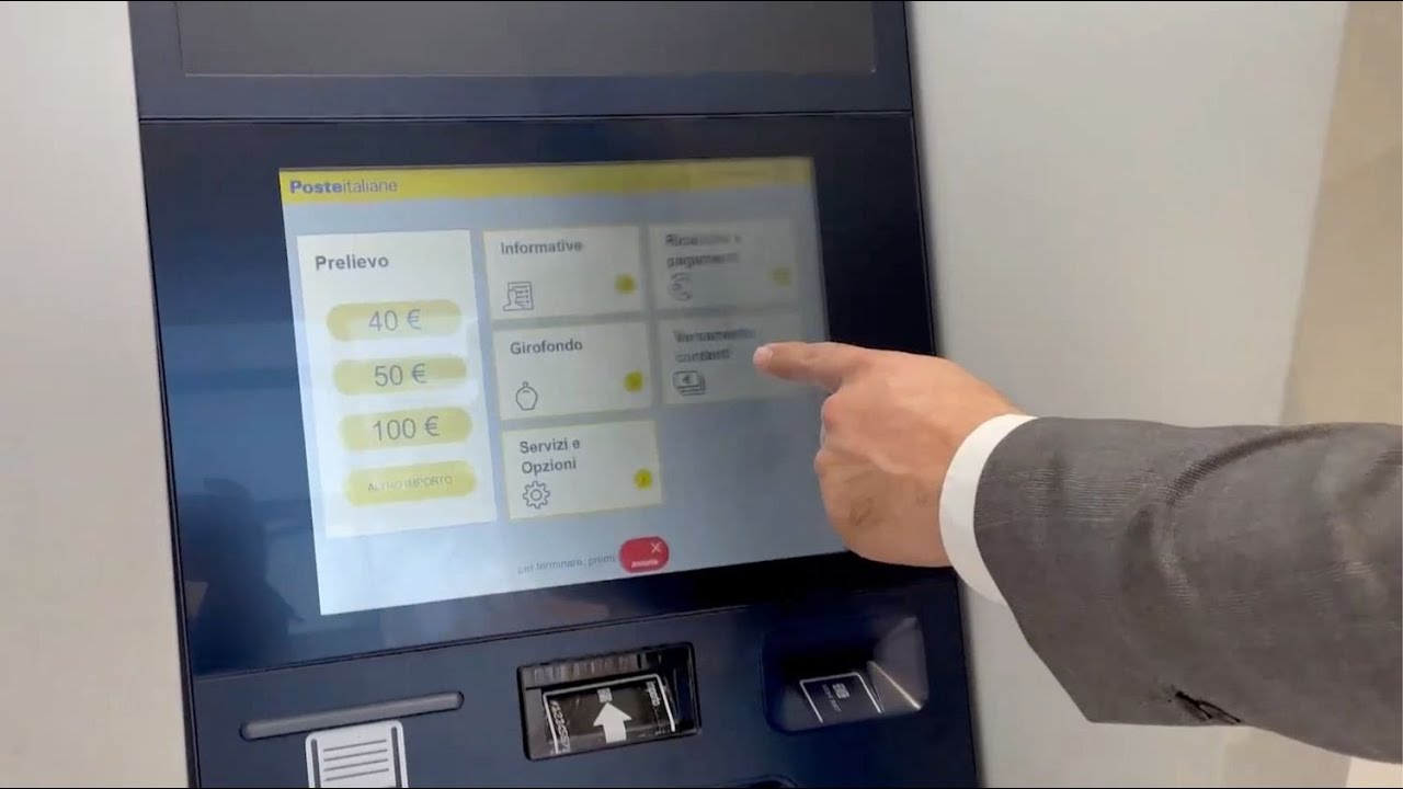 Molti i servizi: dal prelievo di contanti al pagamento dei bollettini