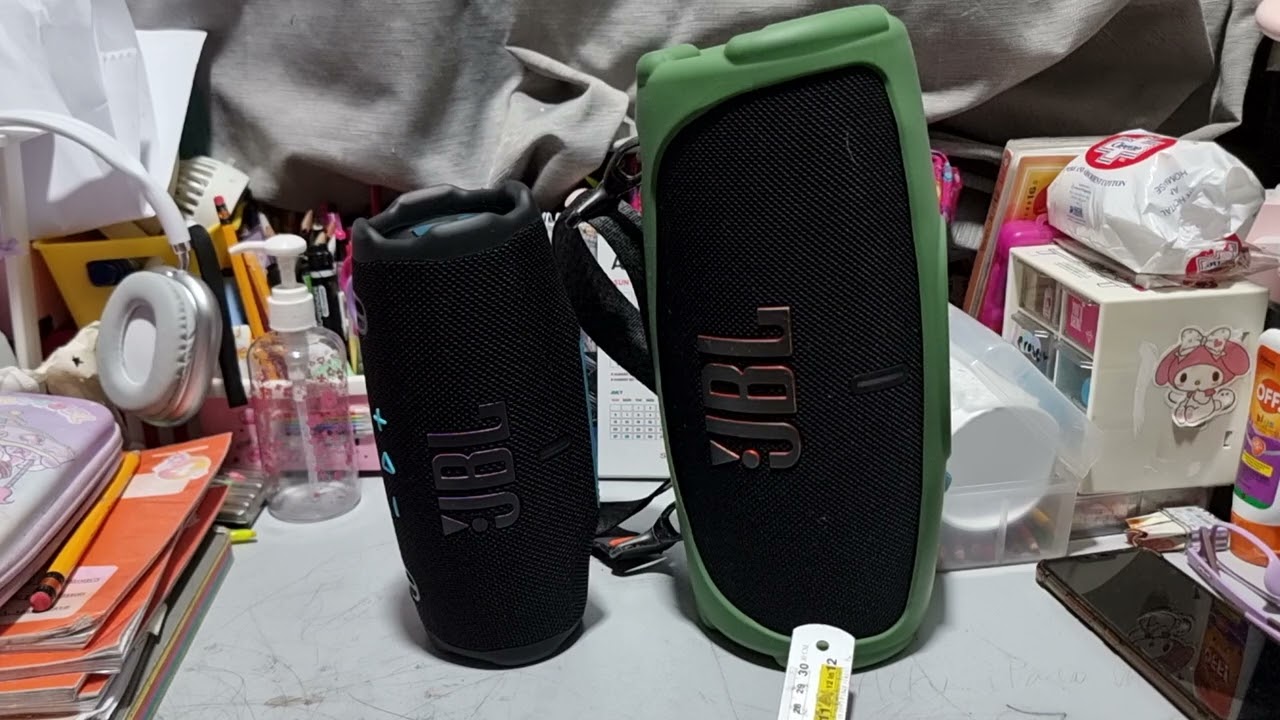 JBL charge 6 VS JbL Xtreme 3 (Bass Test) Default EQ @85% Volume.