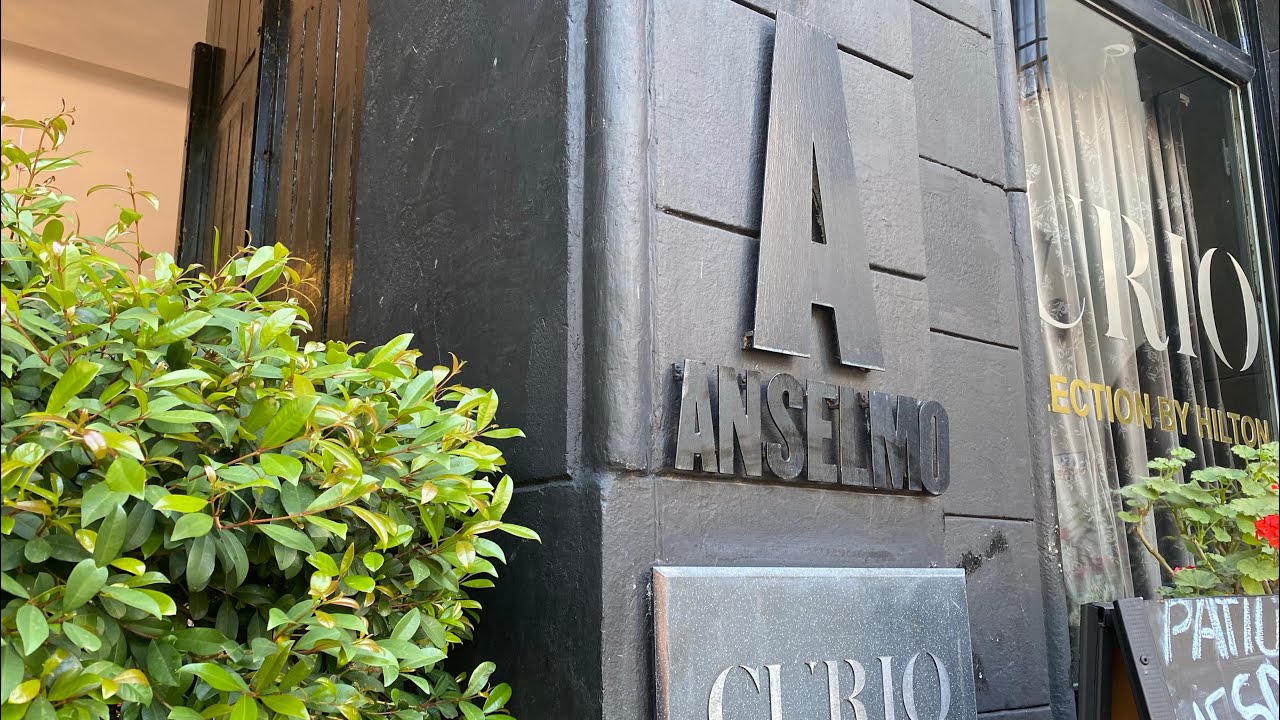 Anselmo Buenos Aires Curio Collection by Hilton -  Junior Suite