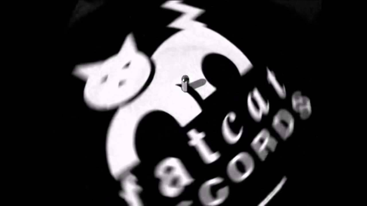 Traams - Klaus [Grin]