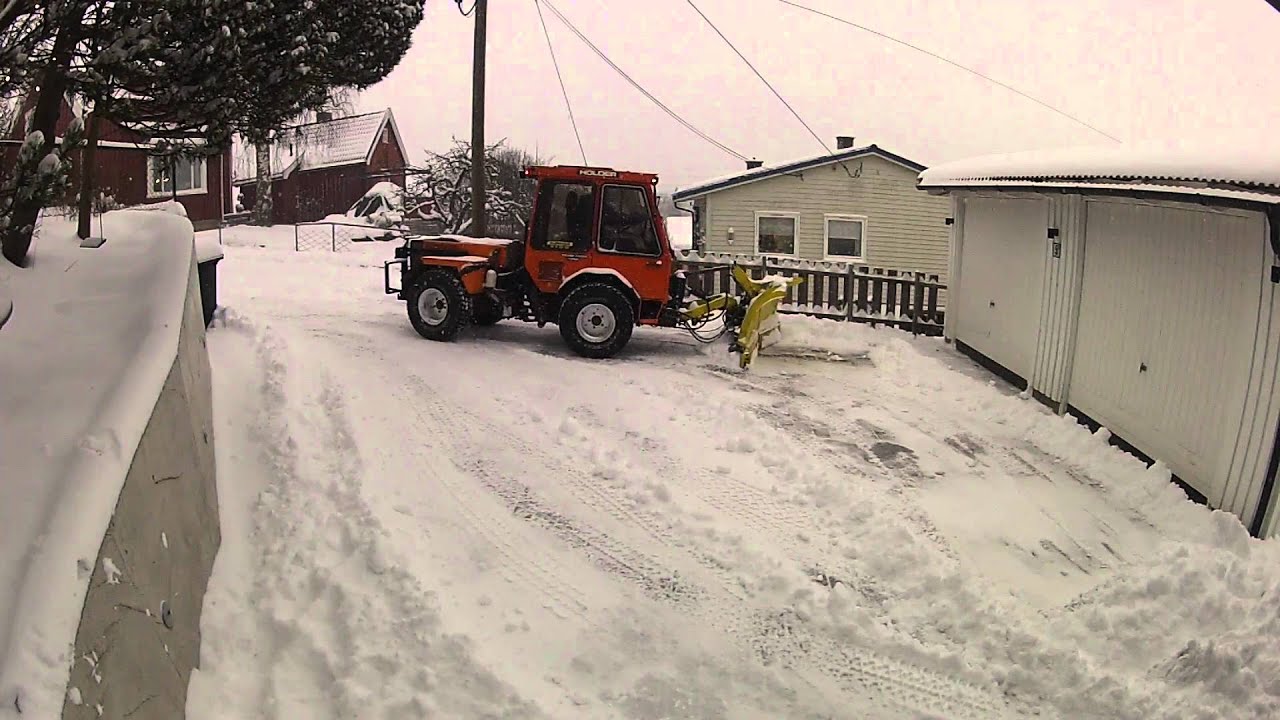 PLOWING SNOW IN OSLO WITH HOLDER C6000 Turbo