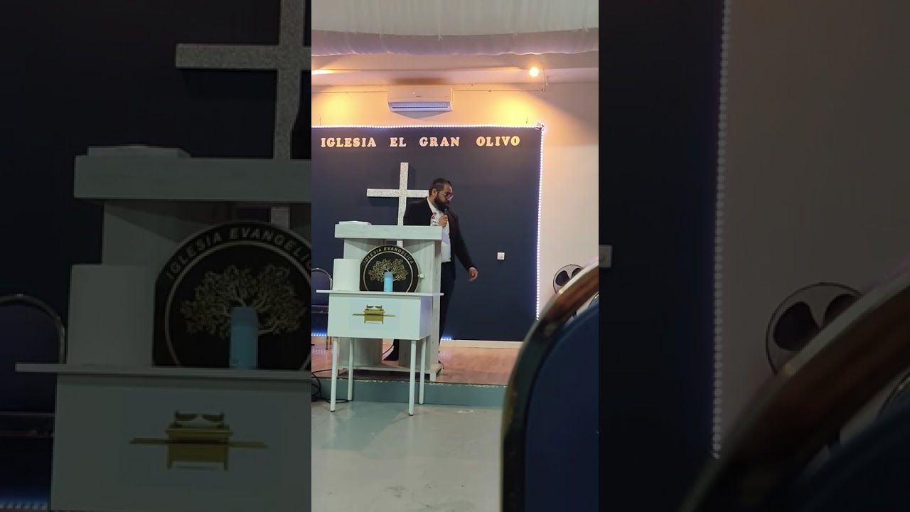 Ha sido un culto de jóvenes donde dios nos ha bendecido ha sido un culto de bendición ￼ #viralvideo 