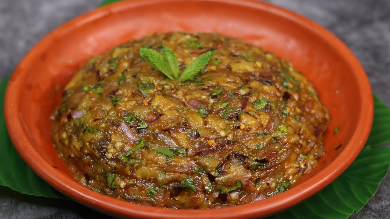 বেগুন পোড়ানোর ঝামেলা ছাড়াই ভিন্ন স্টাইলে মজাদার বেগুন ভর্তার রেসিপি ॥ Beun Vhorta Recipe
