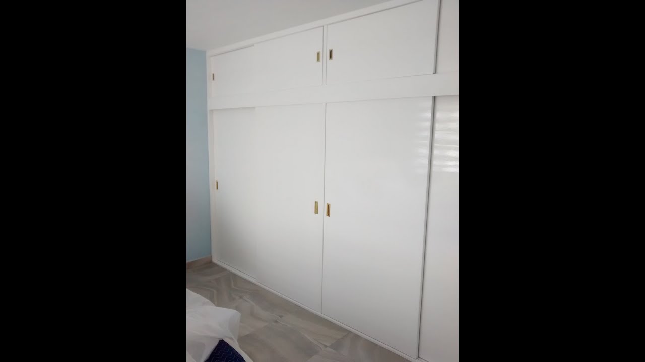 Barnizando en color blanco