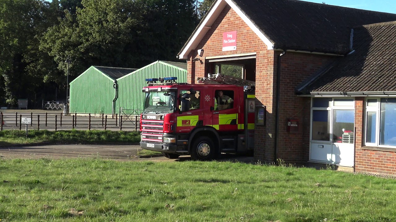 Hertfordshire Fire and Rescue Service - Tring - Rescue Pump Turnout