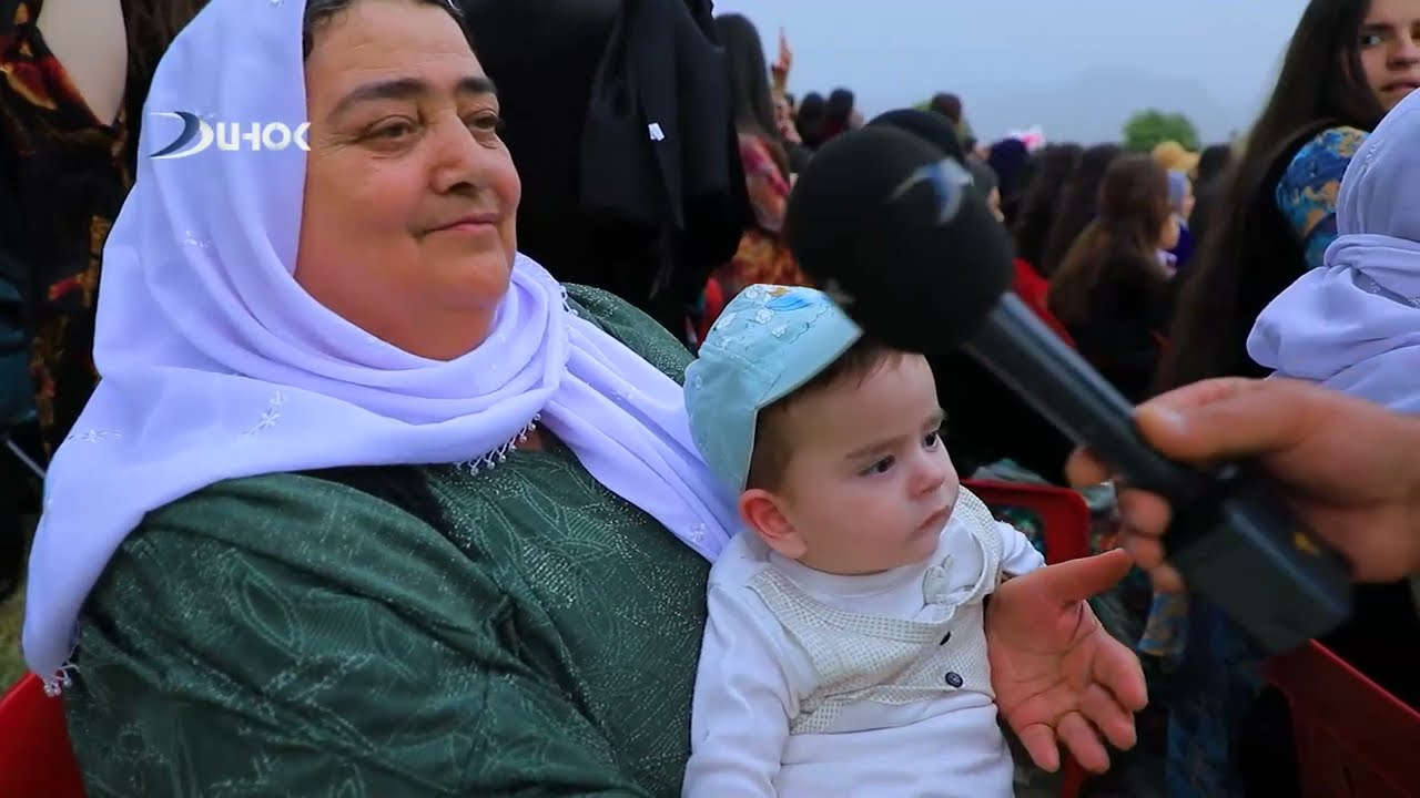 سەیرانا گوندێ رەزیکێ