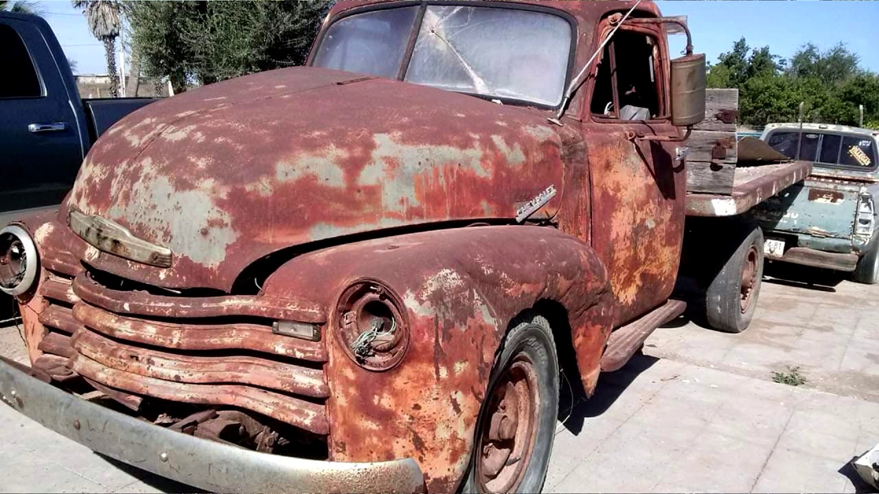 LA BOLA de años - EL CHACAL DE LA SIERRA