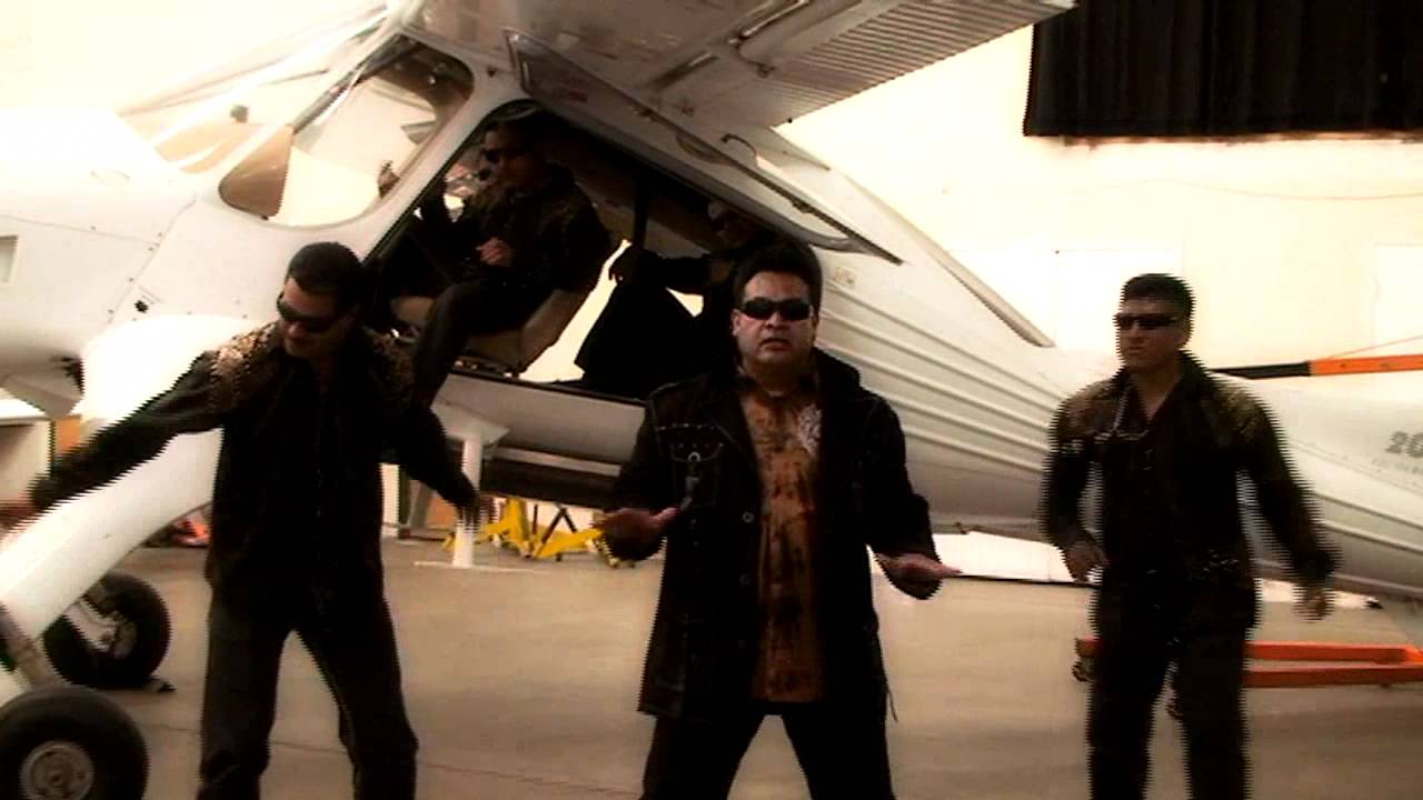 Bailando Tribal - Los Embajadores de Tijuana