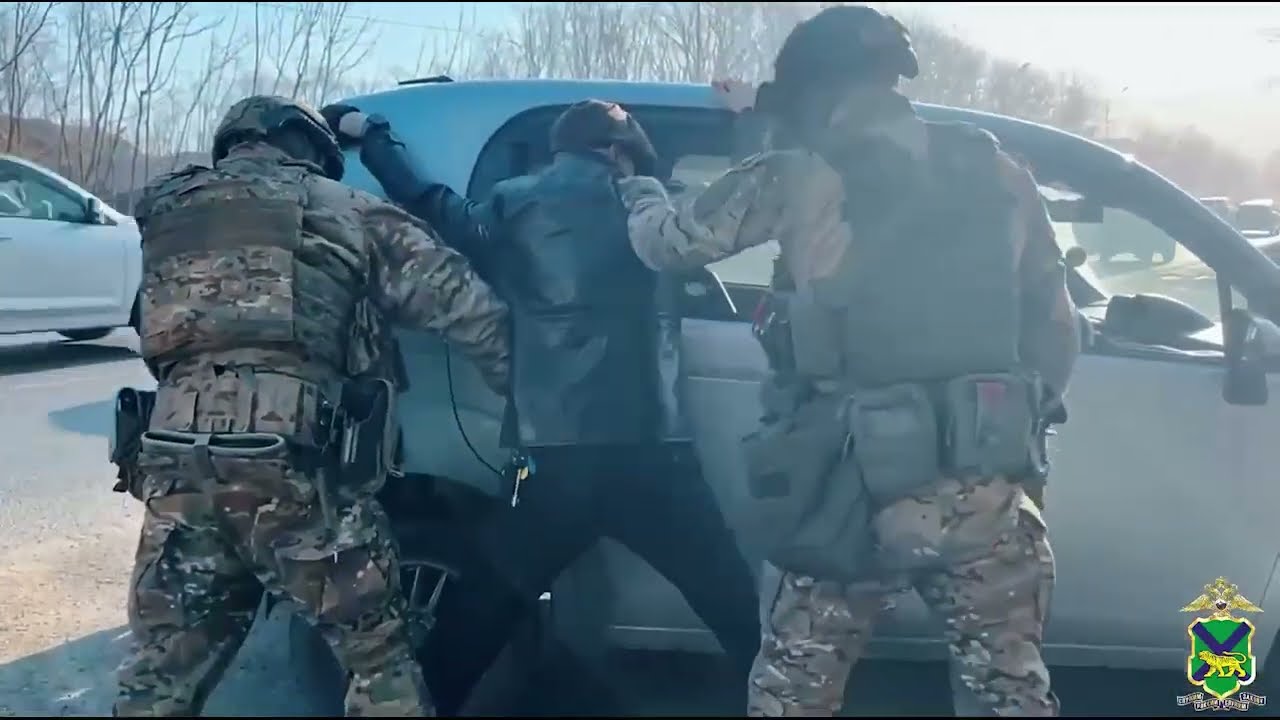 Полиция Владивостока раскрыла кражу из хранилища небанковской кредитной организации 30,5 млн рублей
