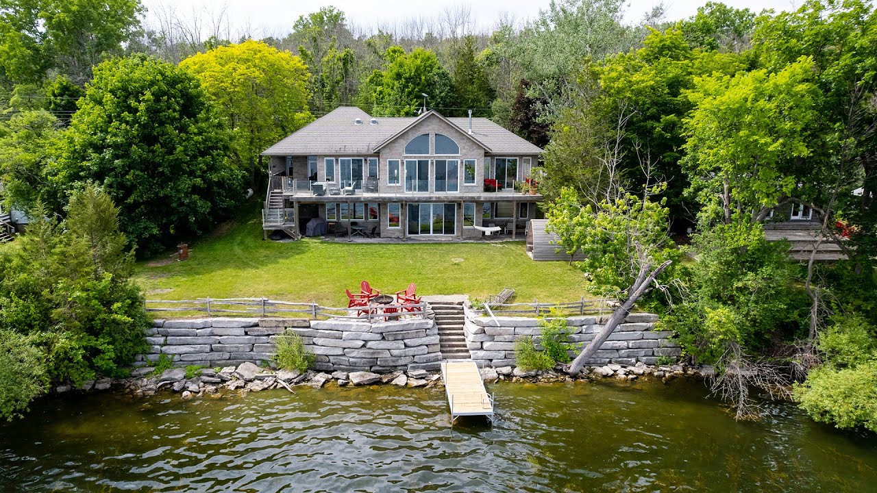 30 Roblin Lane, Prince Edward, Toronto