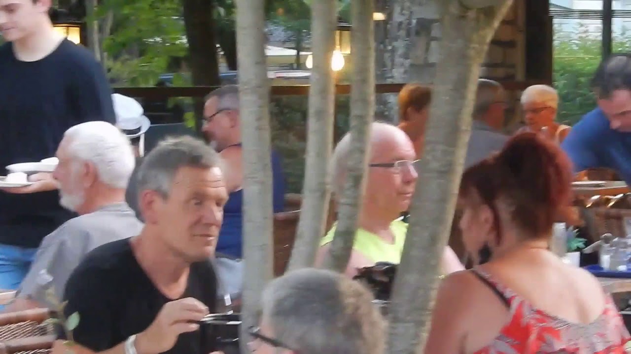 Mosselen- en  fritesavond Camping Beau Rivage